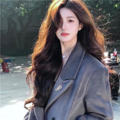 后窗的女人